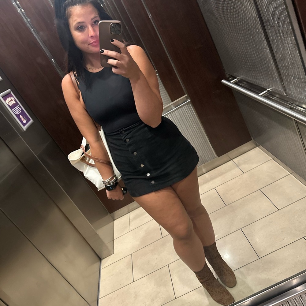 Meet your Posher, IM4GE CH4NGE